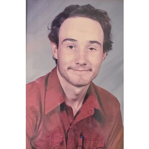 Robert Peters Memorial Scholarship